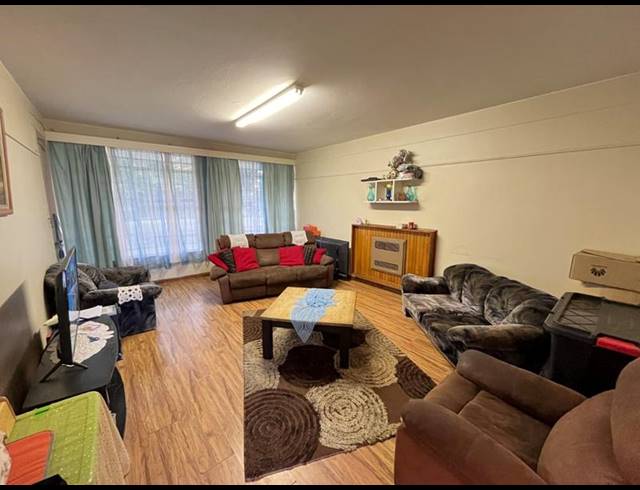 2 BEDROOM APARTMENT FOR SALE IN CULEMBORG PARK